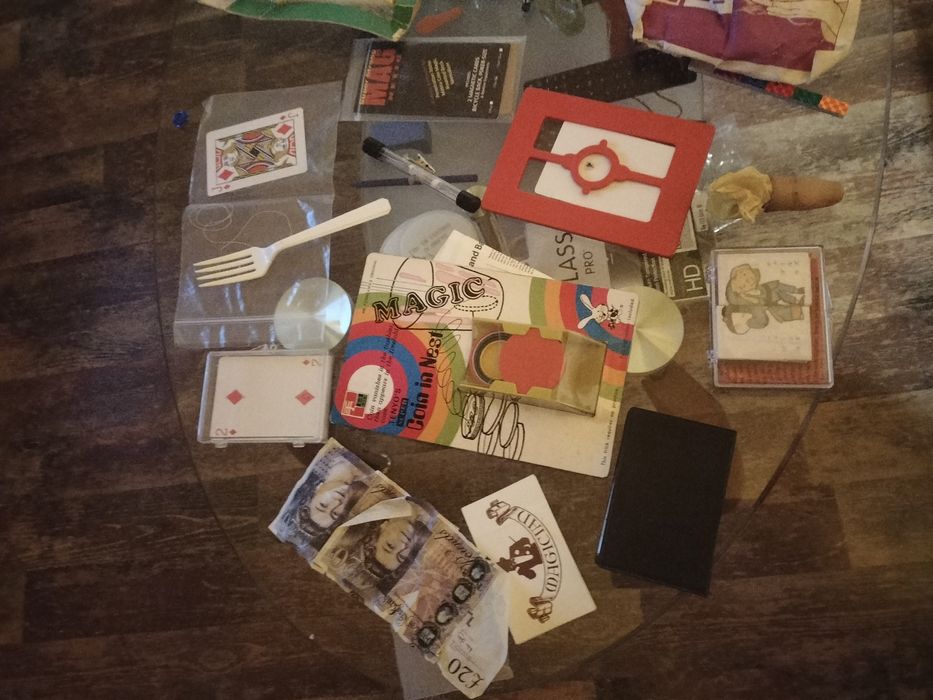 Atrybuty dla iluzjonisty iluzja mega z USA i Uk