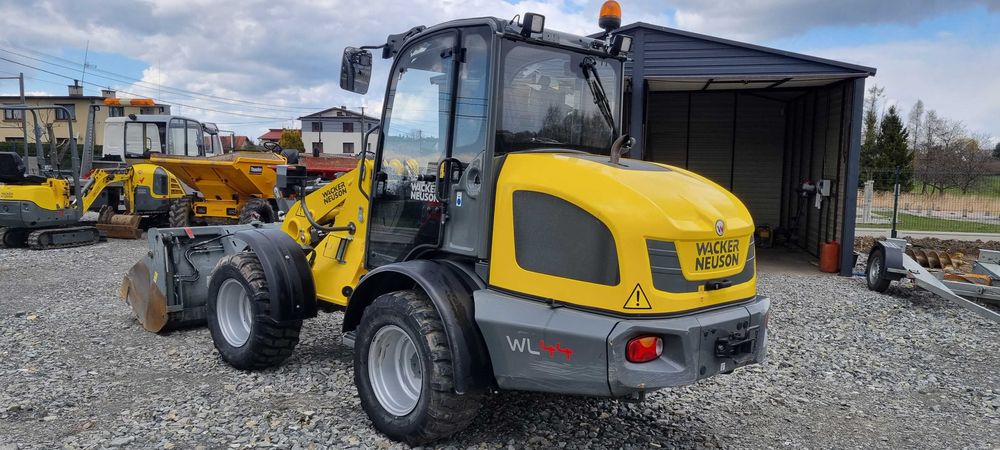 wozidło wynajem koparka wynajem ładowarka minikoparka rębak