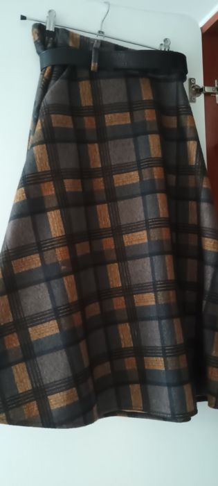 Спідниці . Теплі. 42 розміо