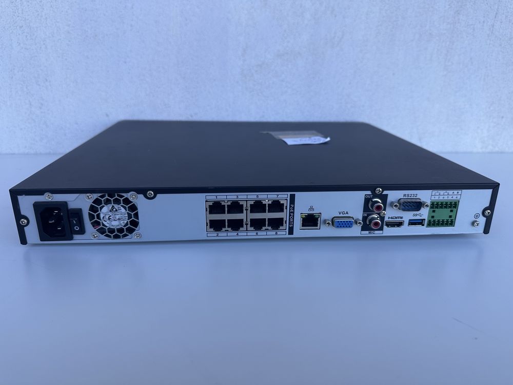 Rejestrator 8 kamer IP Honeywell + 4TB + monitor gratis