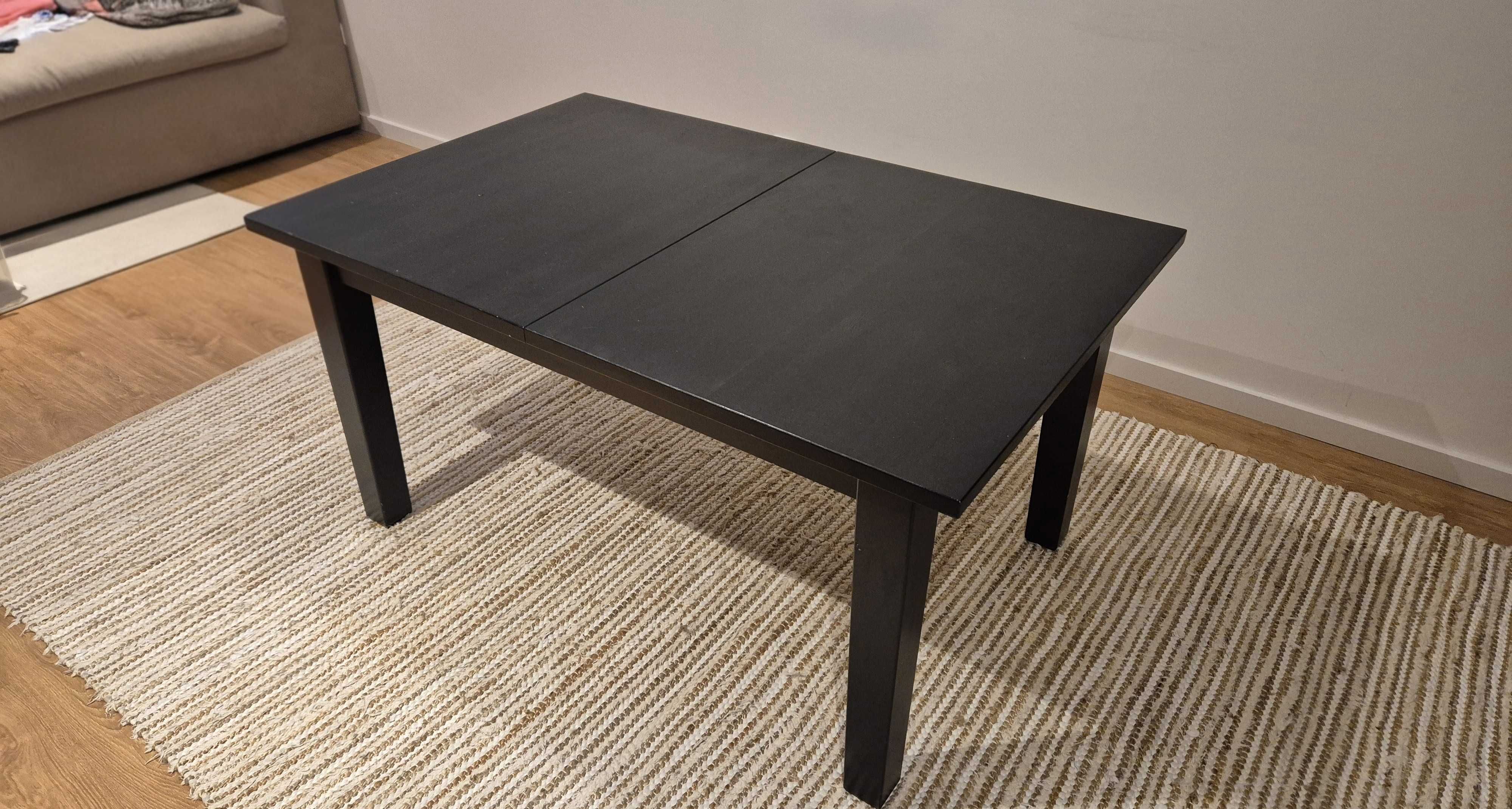 Mesa sala extensível e 4 Cadeiras