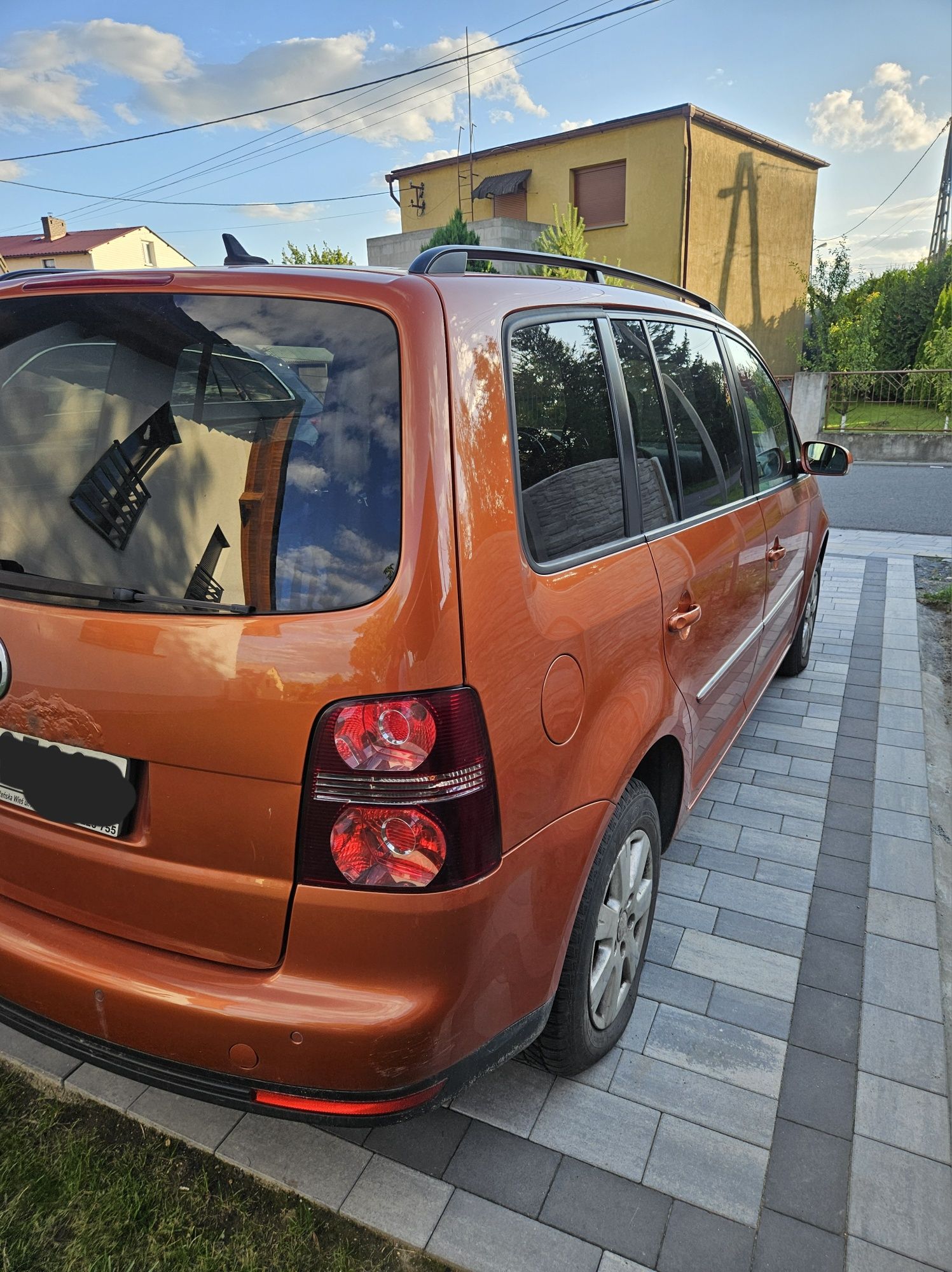 VW Touran 1.4 TSI 2009 – uszkodzony silnik