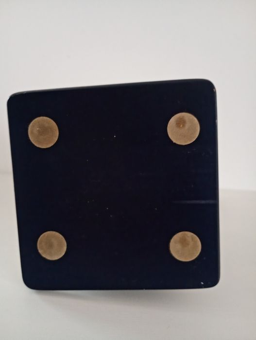 Młynek do kawy ceramiczny unikatowy kolor