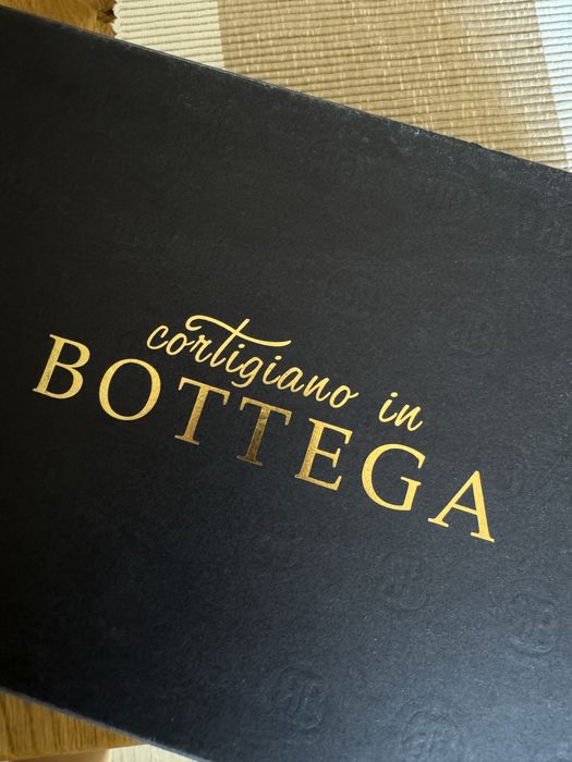 Чоловічі темно-коричневі лофери із плетінням bottega veneta