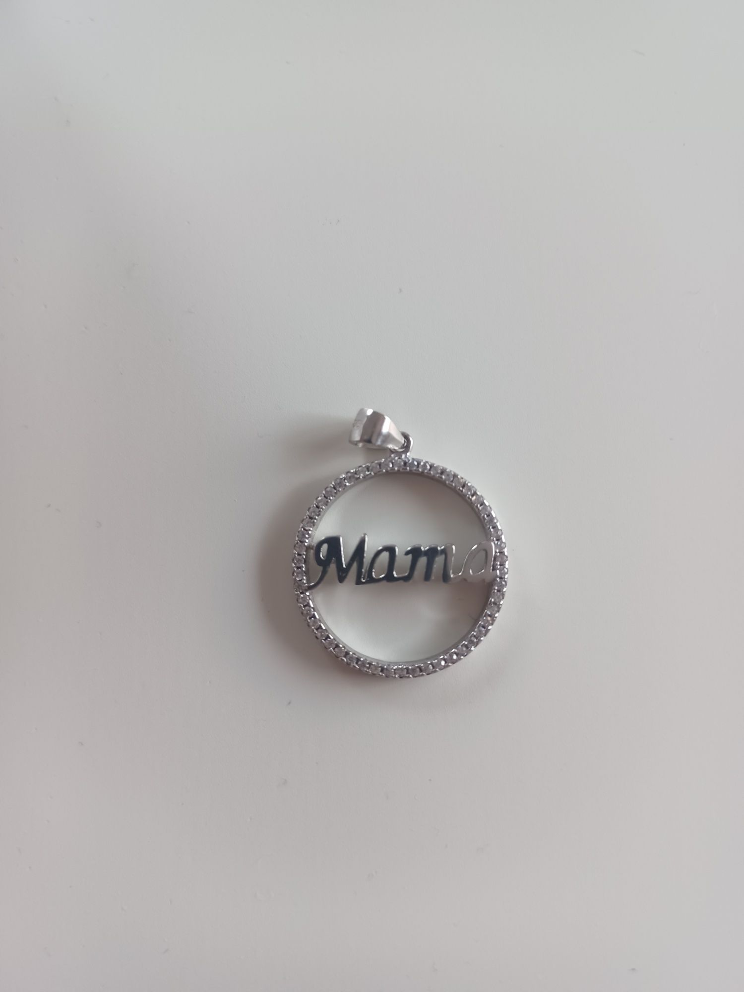 Biżuteria naszyjnik z napisem Mama