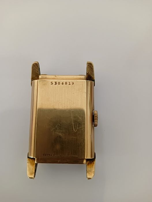 Złoty zegarek bulova zabytek