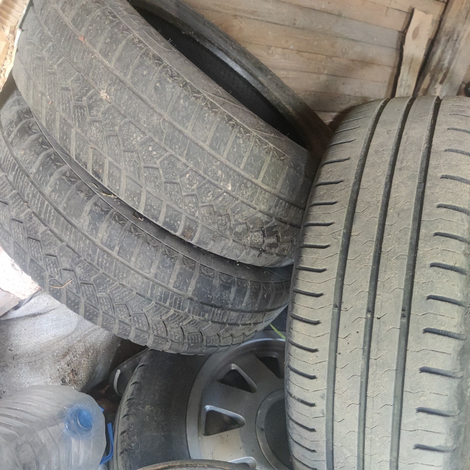 Оригінальні алюмінієві диски Audi 15" з шинами