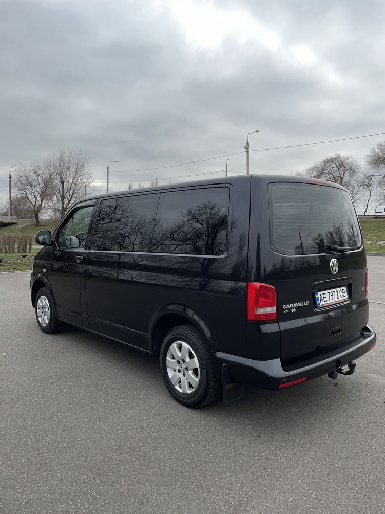 Volkswagen Caravelle 2013 год (бус, минивен)