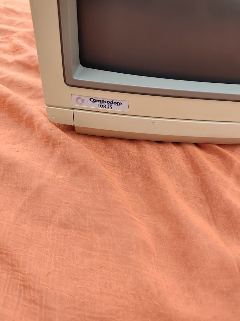 Monitor Commodore 1084S - D2