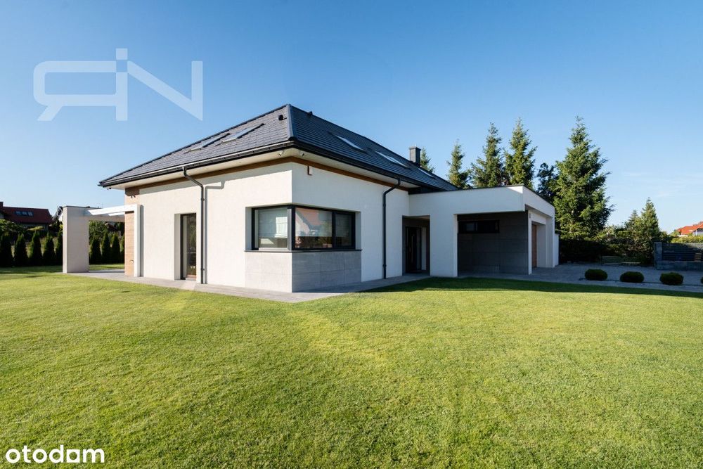 Przestronny dom wolnostojący o wysokim standardzie