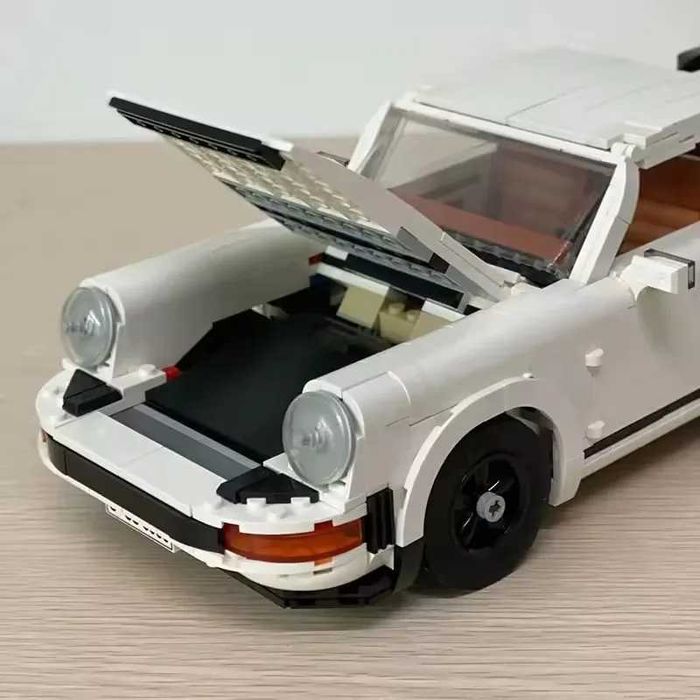 Réplica LEGO ICONS Porsche Turbo / Targa - Novo por montar