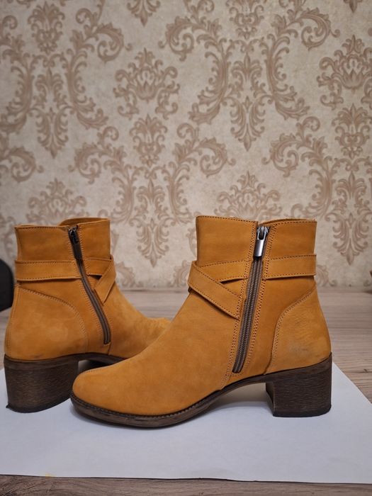 Замшеві ботильйоны/Демисезонные ботильойны/жіночі черевики/ботинки