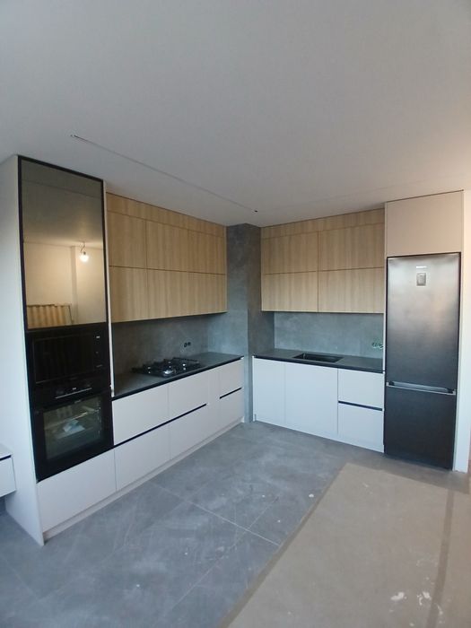 ЗБИРАННЯ,встановлення різних типів меблів.