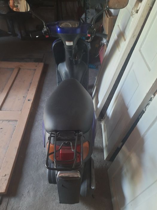 Скутер Yamaha jog