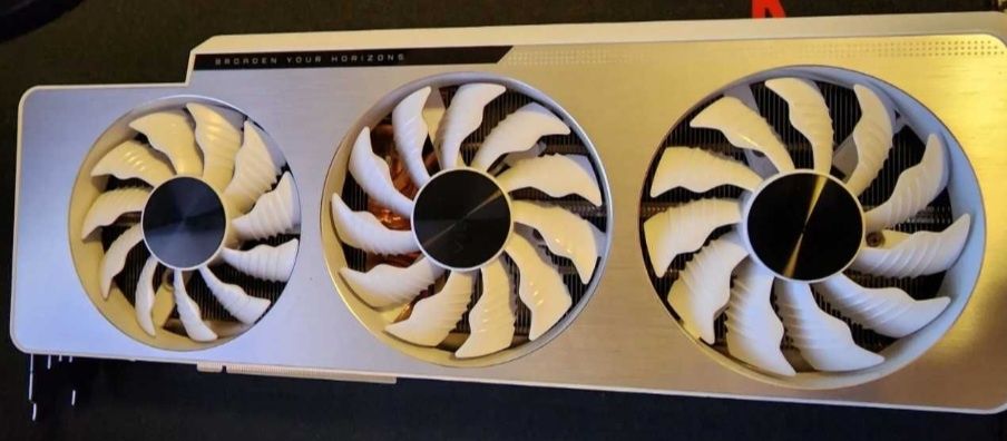 Gigabyte RTX3090 24gb Vision OC