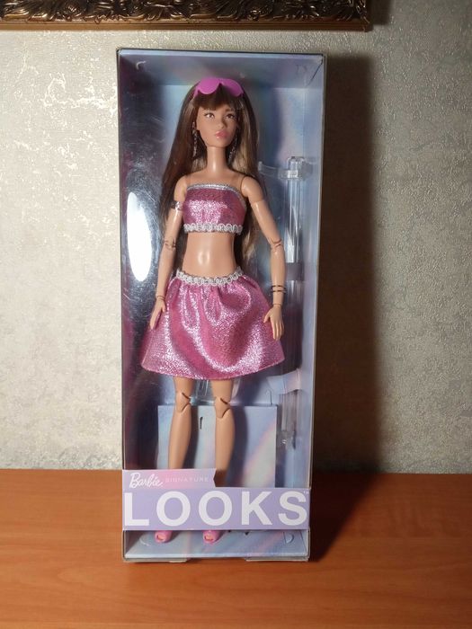 Кукла Барби Лукс Barbie Looks 24 Mattel на высоком теле Made to Move