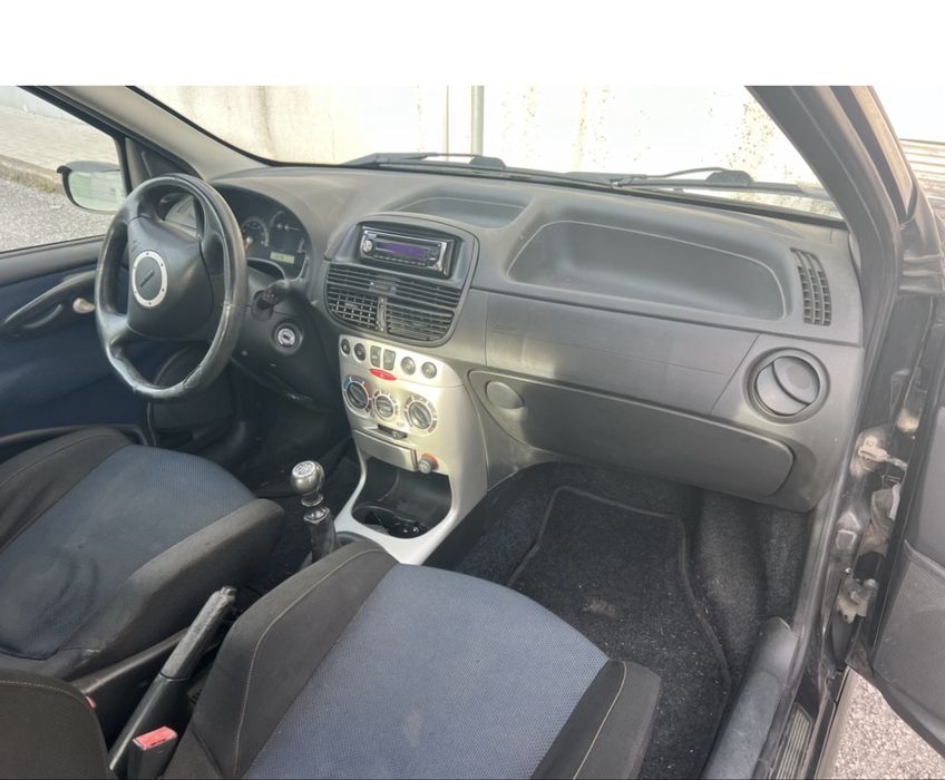 Fiat Punto, sport usado em Bom estado