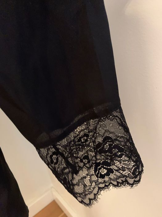 Roupa senhora, nova, cuidada e sem defeitos.
