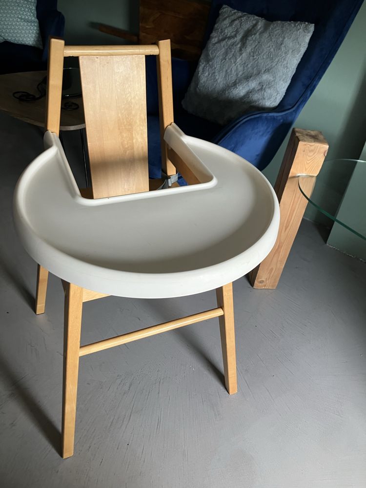Krzeselko do karmienia Ikea Blames, drewno