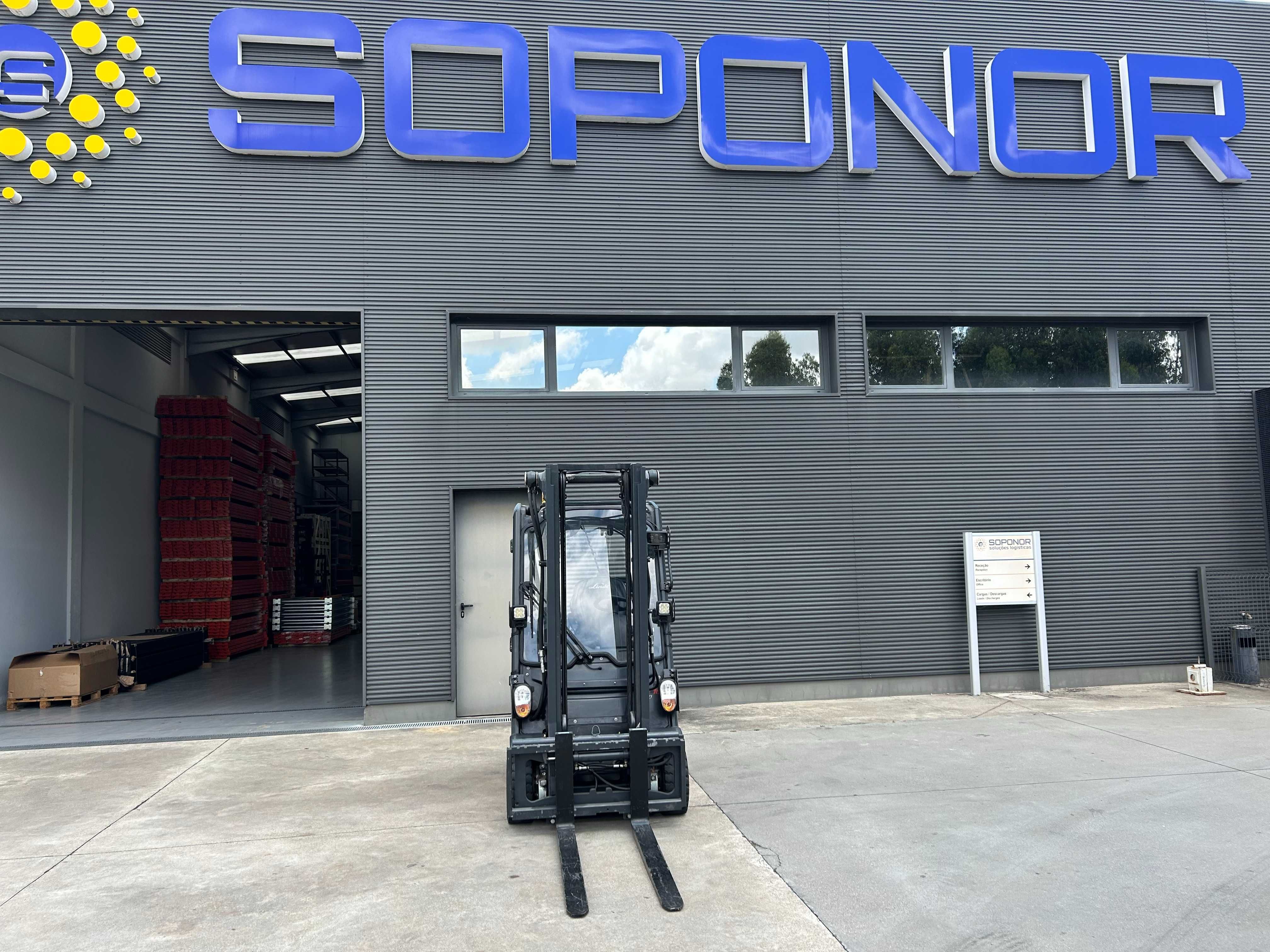 Empilhador Linde E16P-02 1600 Kgs Elétrico