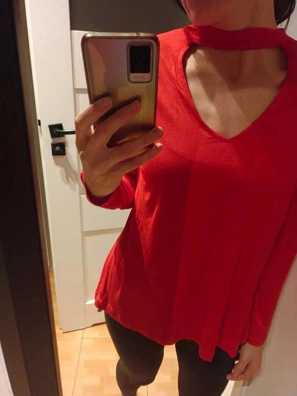 Bluzka damska z chokerem