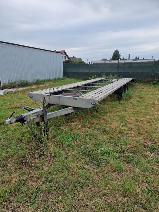 Po serwisie Aluminiowa Boro laweta na dwa auta 8m przyczepa ciężarowa