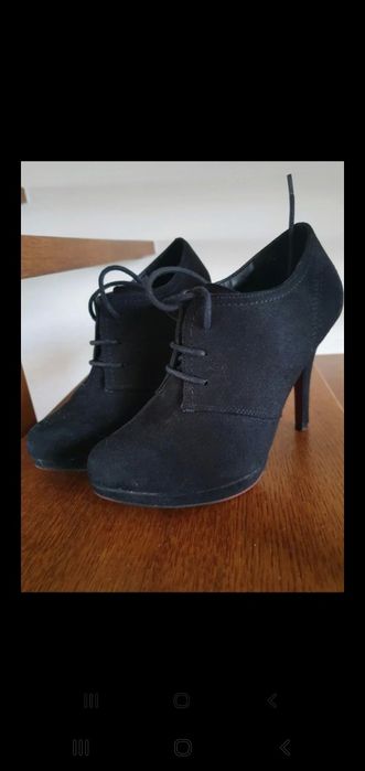 Buty botki zamszowe czarne na szpilce