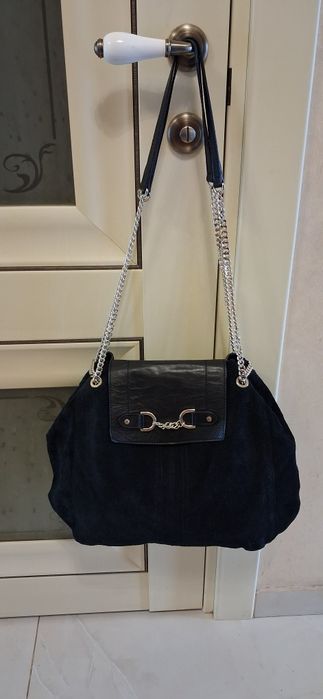 Натуральный замш River Island