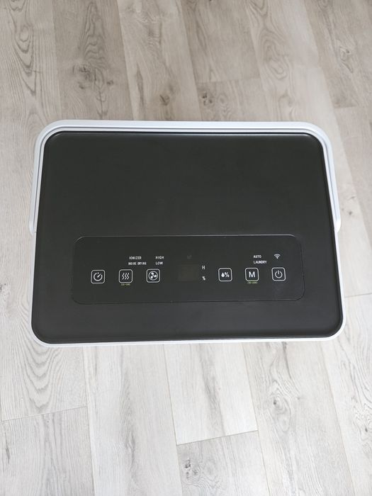 Osuszacz powietrza Fersk Torr 20 z filtrem HEPA, jonizatorem i Wi-Fi