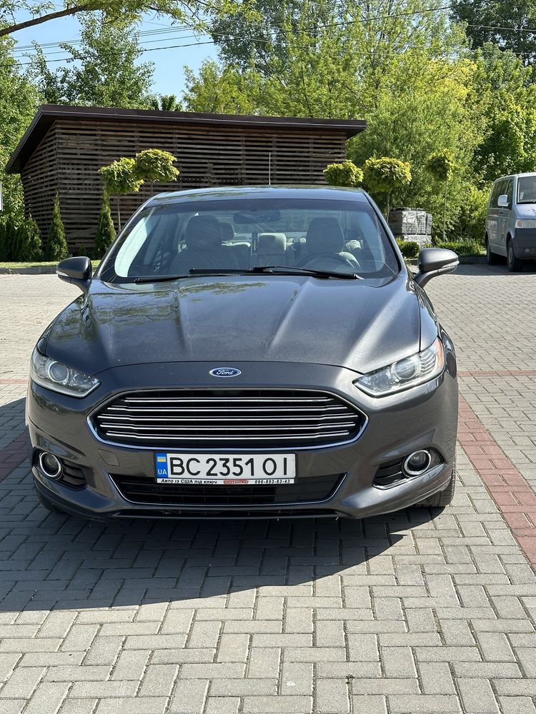 Ford fusion energi 2014