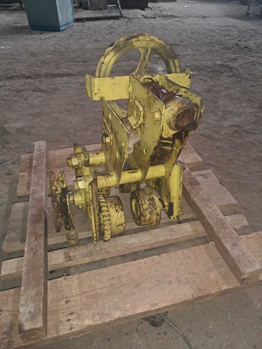 Таль червячна ланцюгова. г/п 3,2т