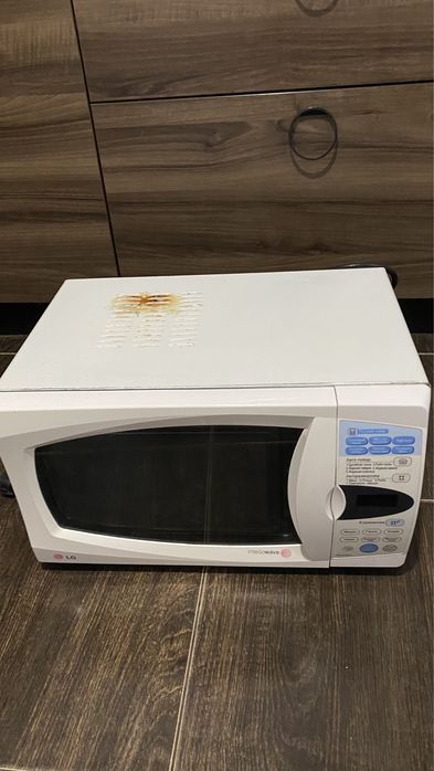 Мікрохвильовка LG