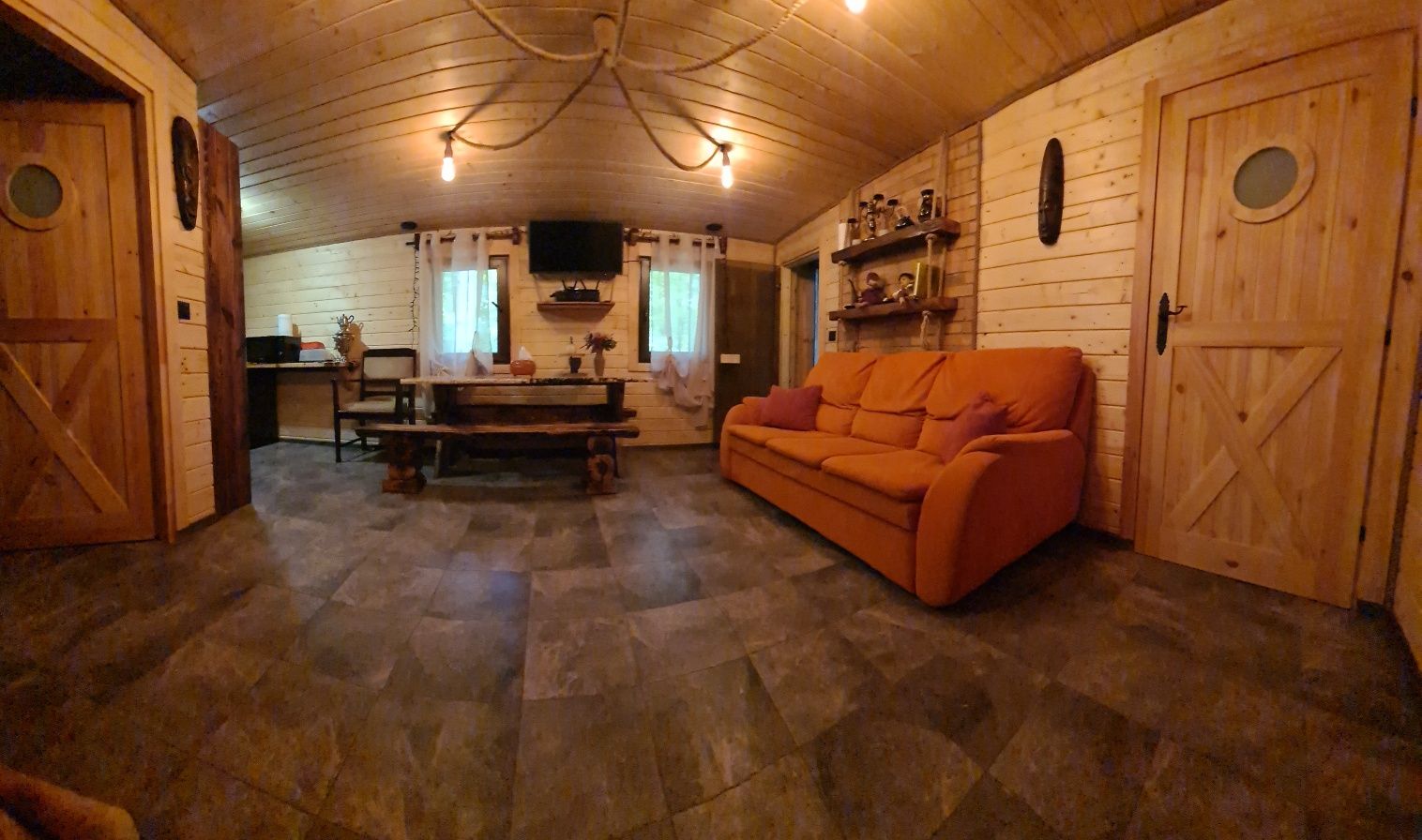 Domek " Na końcu świata ", w lesie z jacuzzi na zewnątrz
