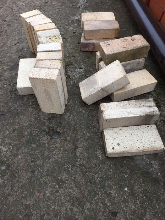 Кирпич, цегла огнеупорная,вогнетривка, шамот.