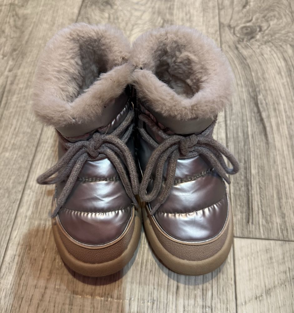 Чобітки для дівчинки zara