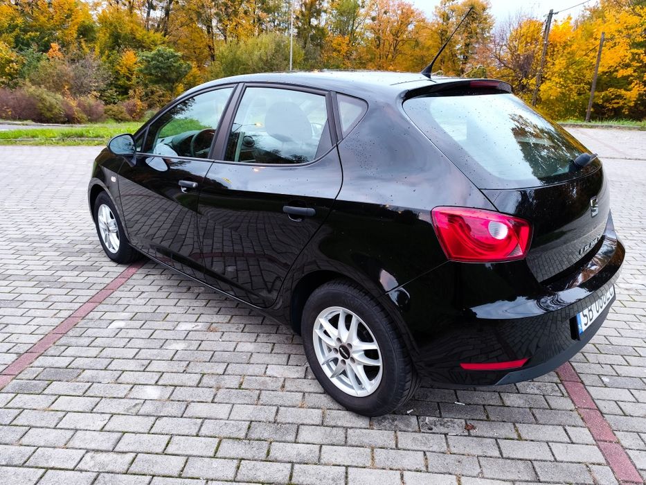 Seat Ibiza IV LIFT klima,ISOFIX,2kluczyki,2x koła,serwis,radio dotykow