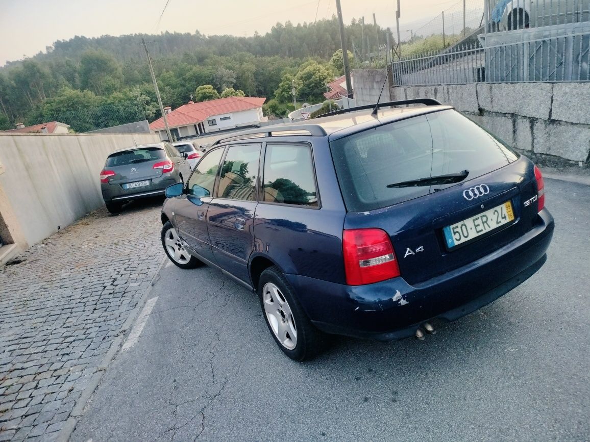 Audi A4 de 99  motor 1.9 TDI boa de mecânica