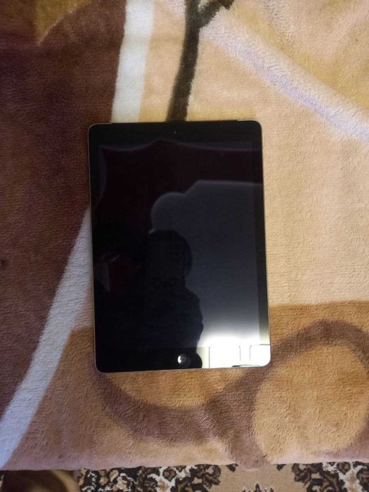 Apple Air 2 2/64GB