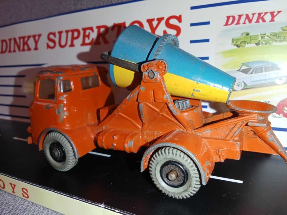 Dinky Super Toys Albion Lorry Cement Nr. 960
