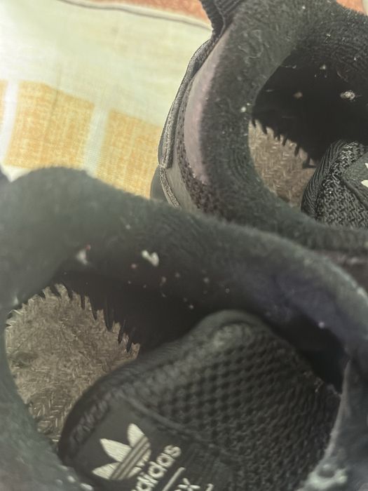 Кросівки кросовки adidas