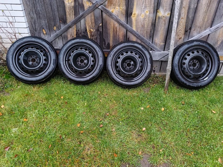 Felgi stalowe z Oponami zimowymi do Alfa Romeo GT