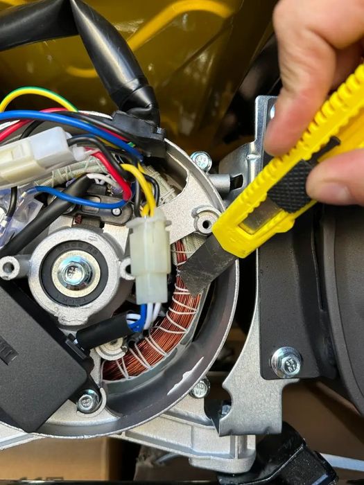 Генератор бензиновый 3 кВт Vogler KC-G2500-3 (220 V)