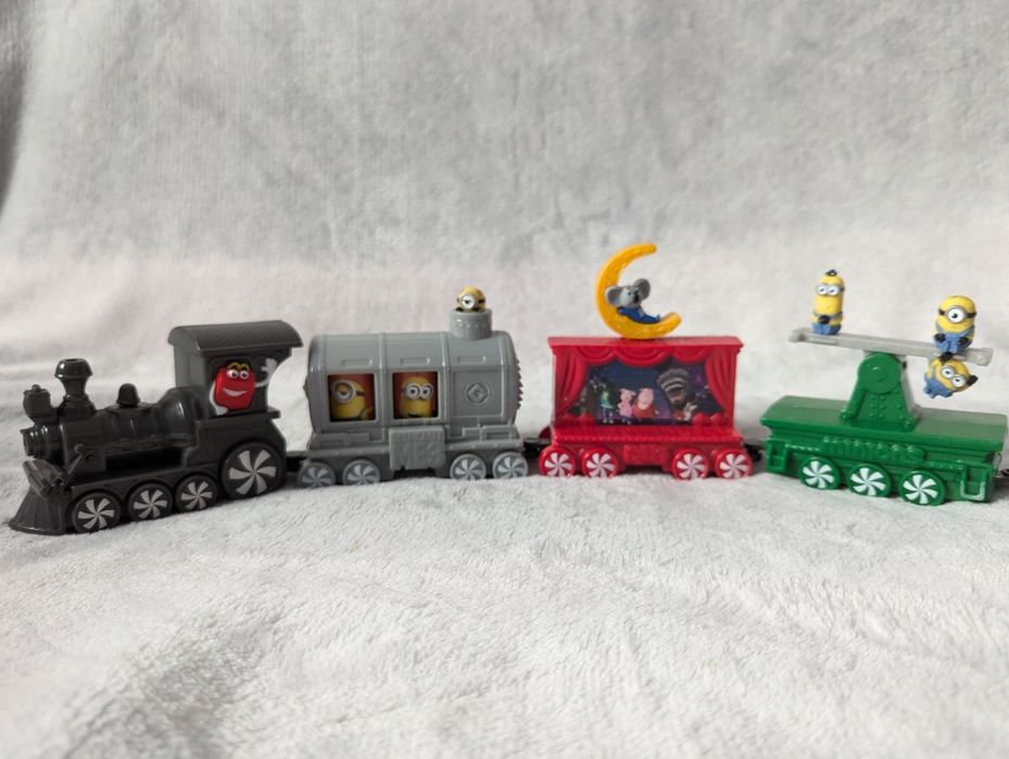 Pociąg Minionki McDonald's Sing