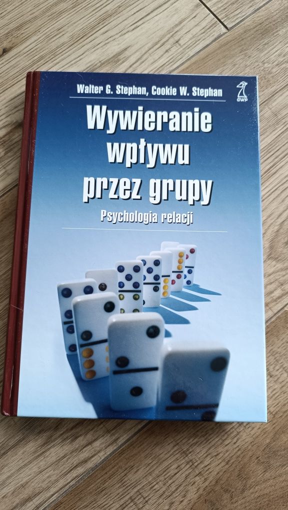 Książka Wywieranie wpływu przez grupy