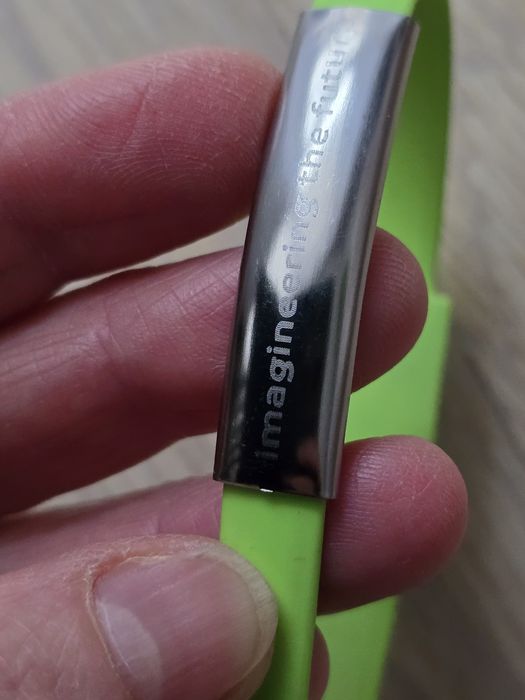 przejściówka USB \ mikro-usb w bransoletce