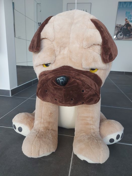 Cão Peluche Gigante