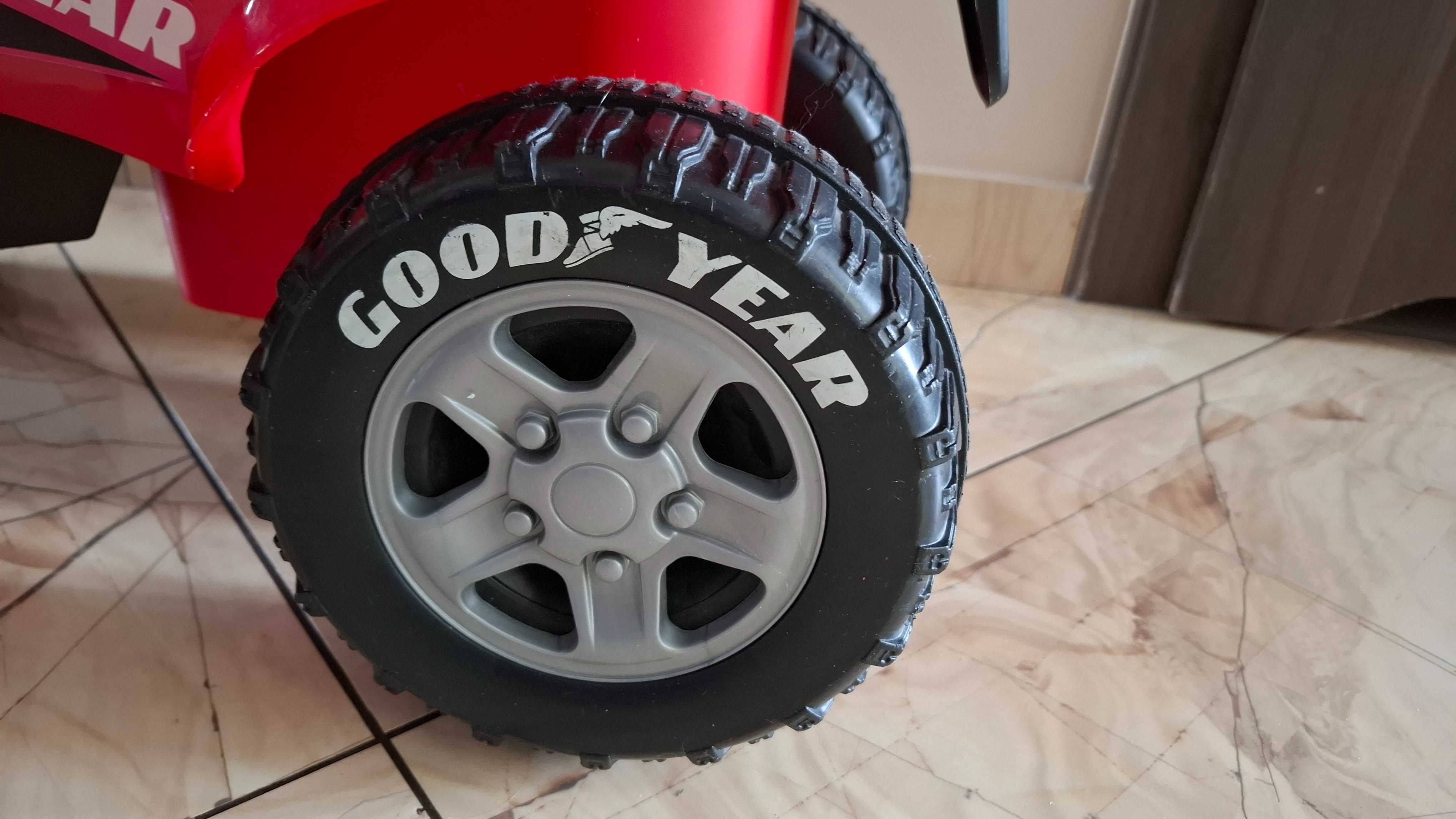Jeździk / odpychacz Goodyear Światła+klakson