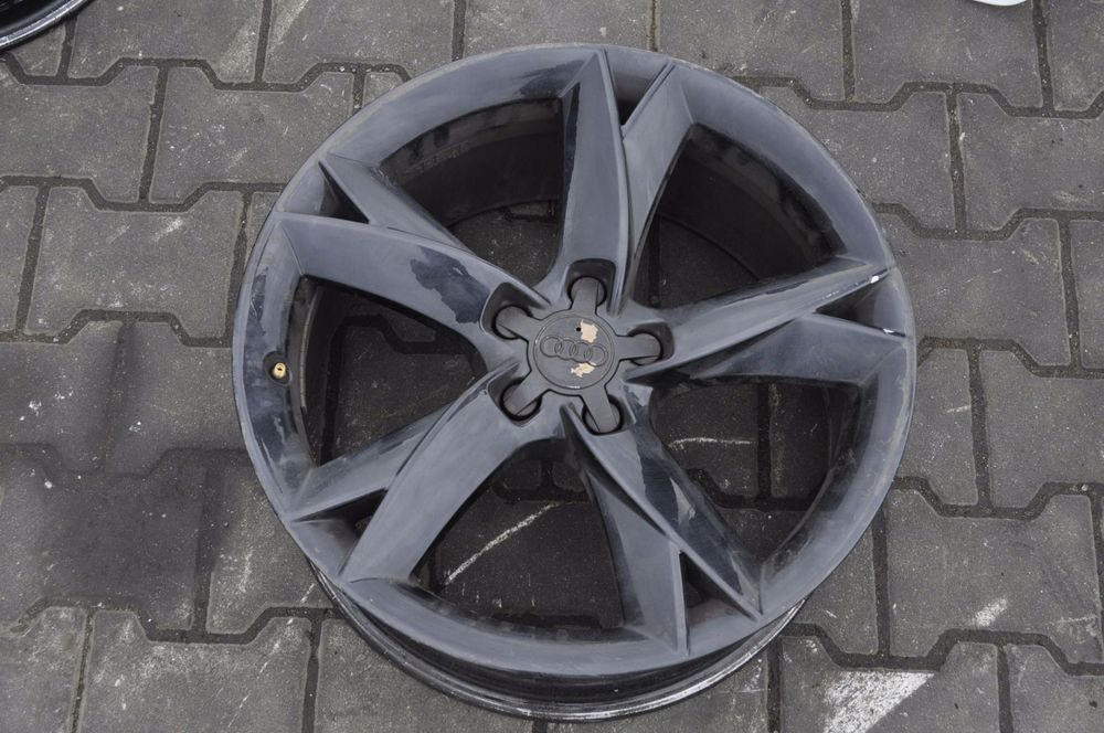 AUDI  FELGA ALUMINIOWA 8T0601025F 19 5X112 ET32