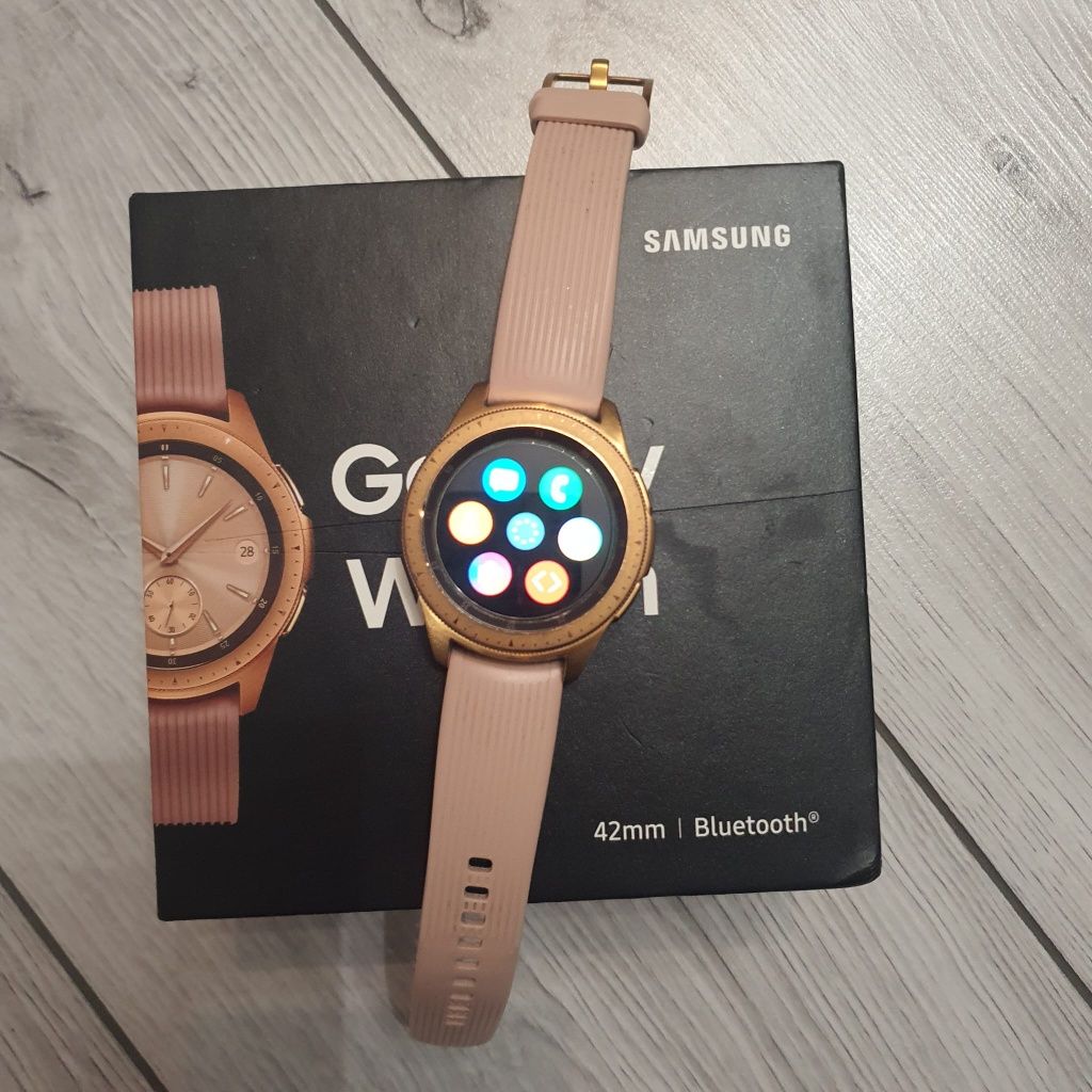 Sprzedam Samsung galaxy watch 42mm
