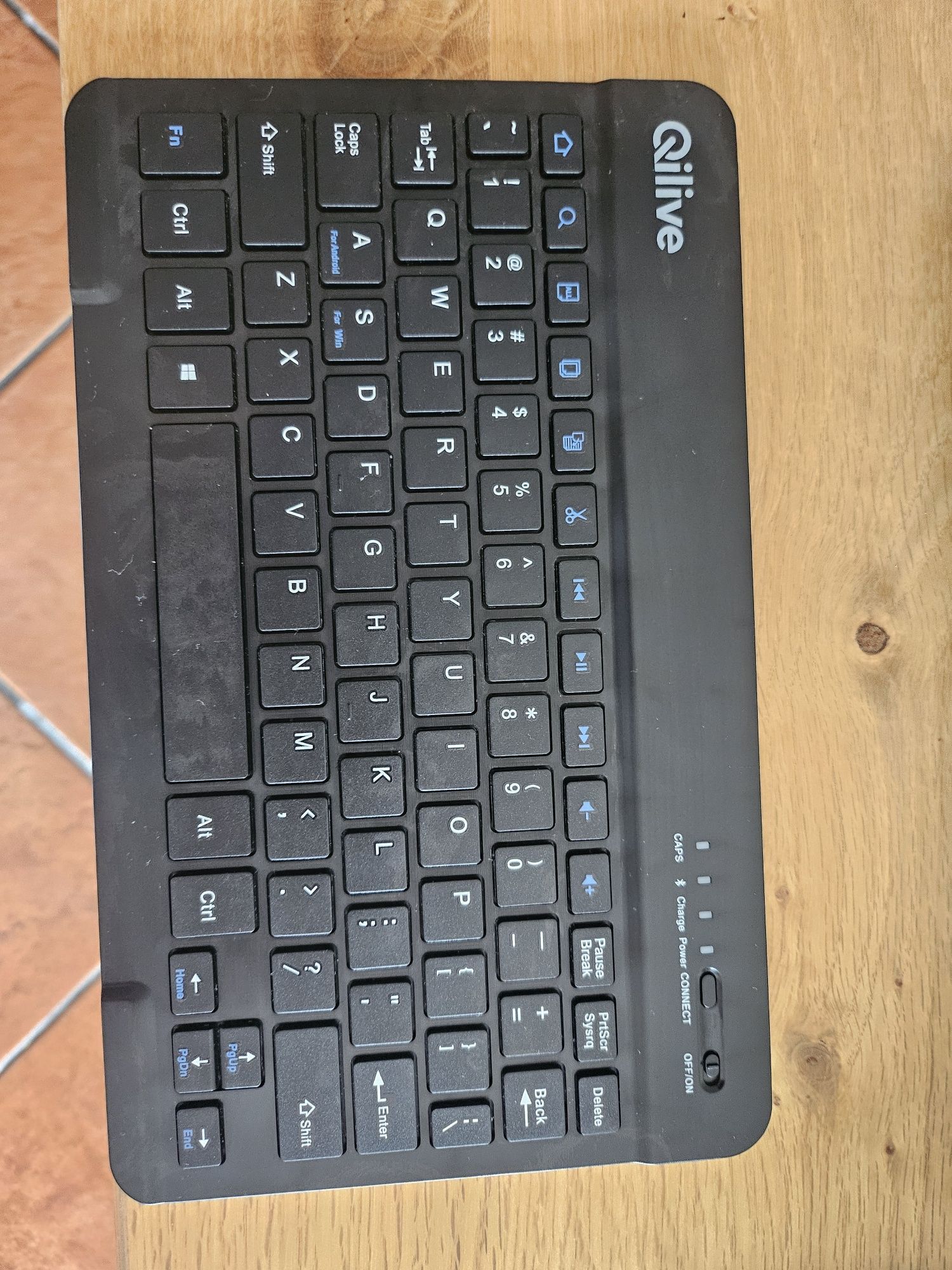 Tablet Kubo + teclado bluetooth magnético + capa magnética